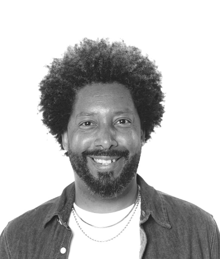 WhatsApp Image 2025-11-17 at 14_edited.jpg