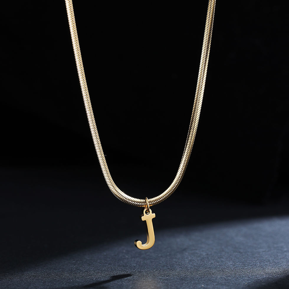 Thumbnail: InitialGlow™ Letter Necklace Gold