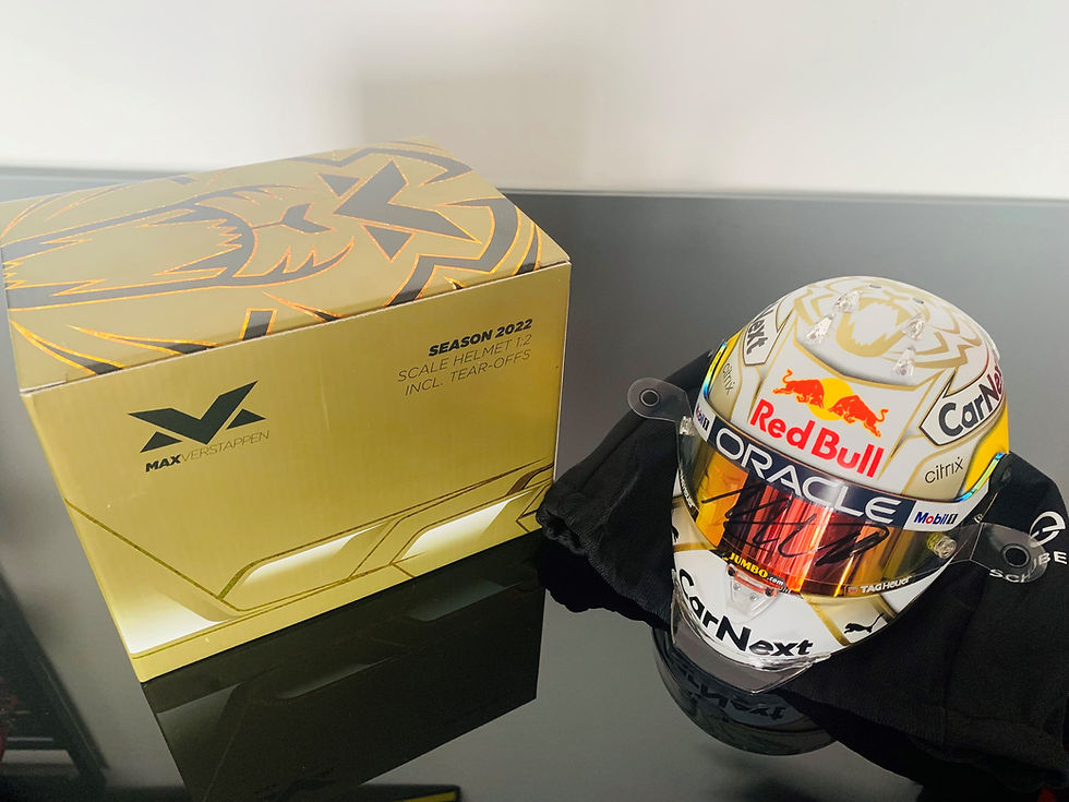 Thumbnail: 2022 OFFICIAL RED BULL RACING SIGNED 1:2 HELMET - MAX VERSTAPPEN