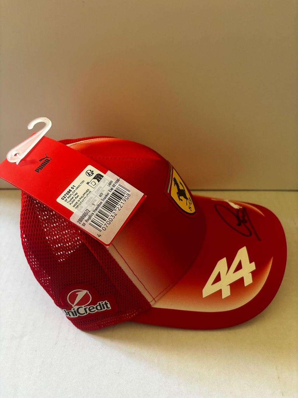 Thumbnail: 2026 OFFICIAL TEAM SCUDERIA FERRARI SIGNED CAP - LEWIS HAMILTON
