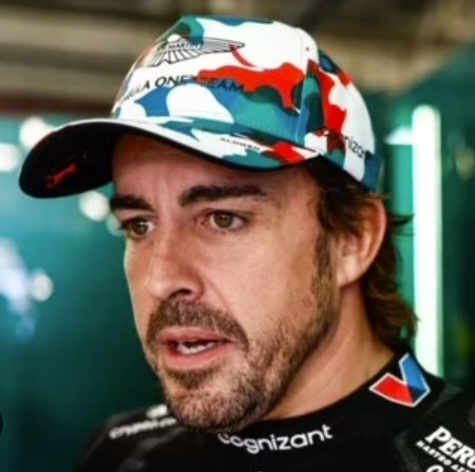 Thumbnail: 2023 OFFICIAL TEAM ASTON MARTIN SIGNED CAP - FERNANDO ALONSO