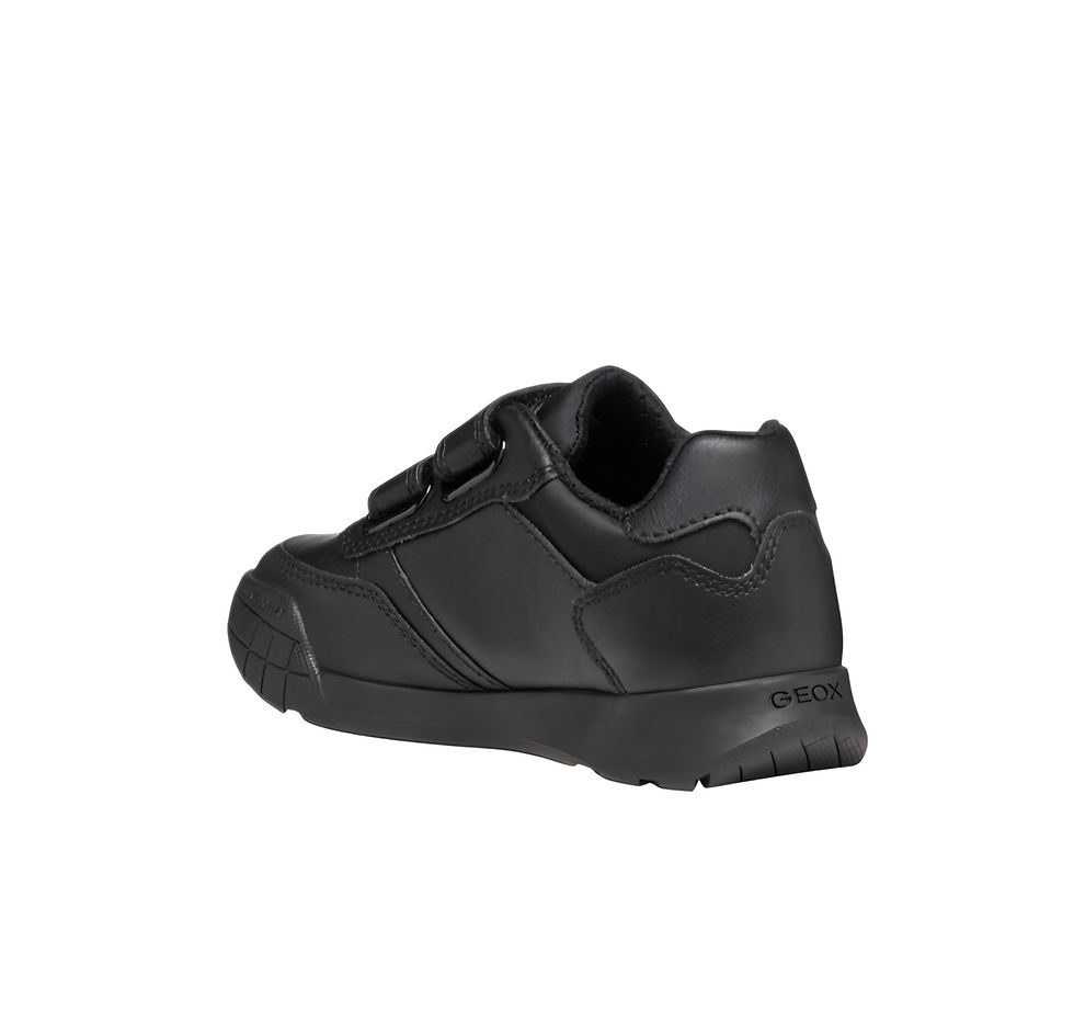 Thumbnail: Geox J Rann-e Boys School Sneaker in Black