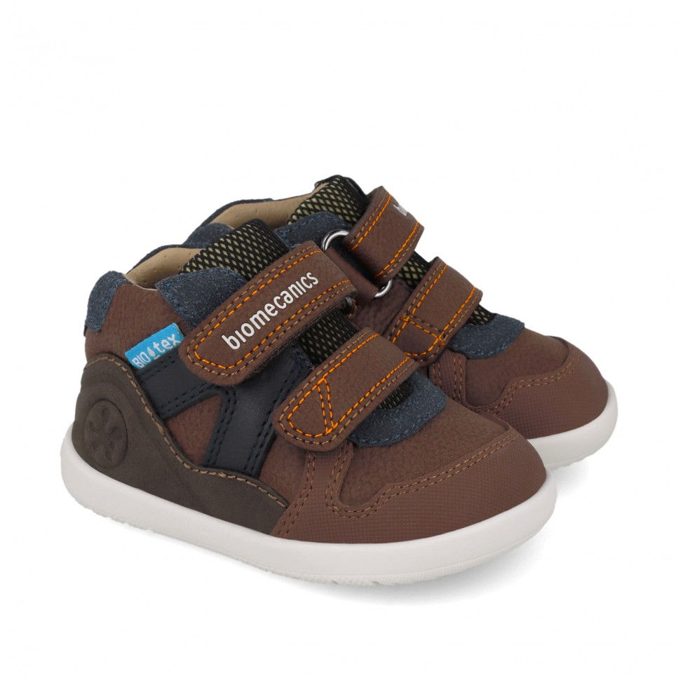 Biomecanics Boys Barefoot Bio-Tex Water Resistant Boots In Chocolate