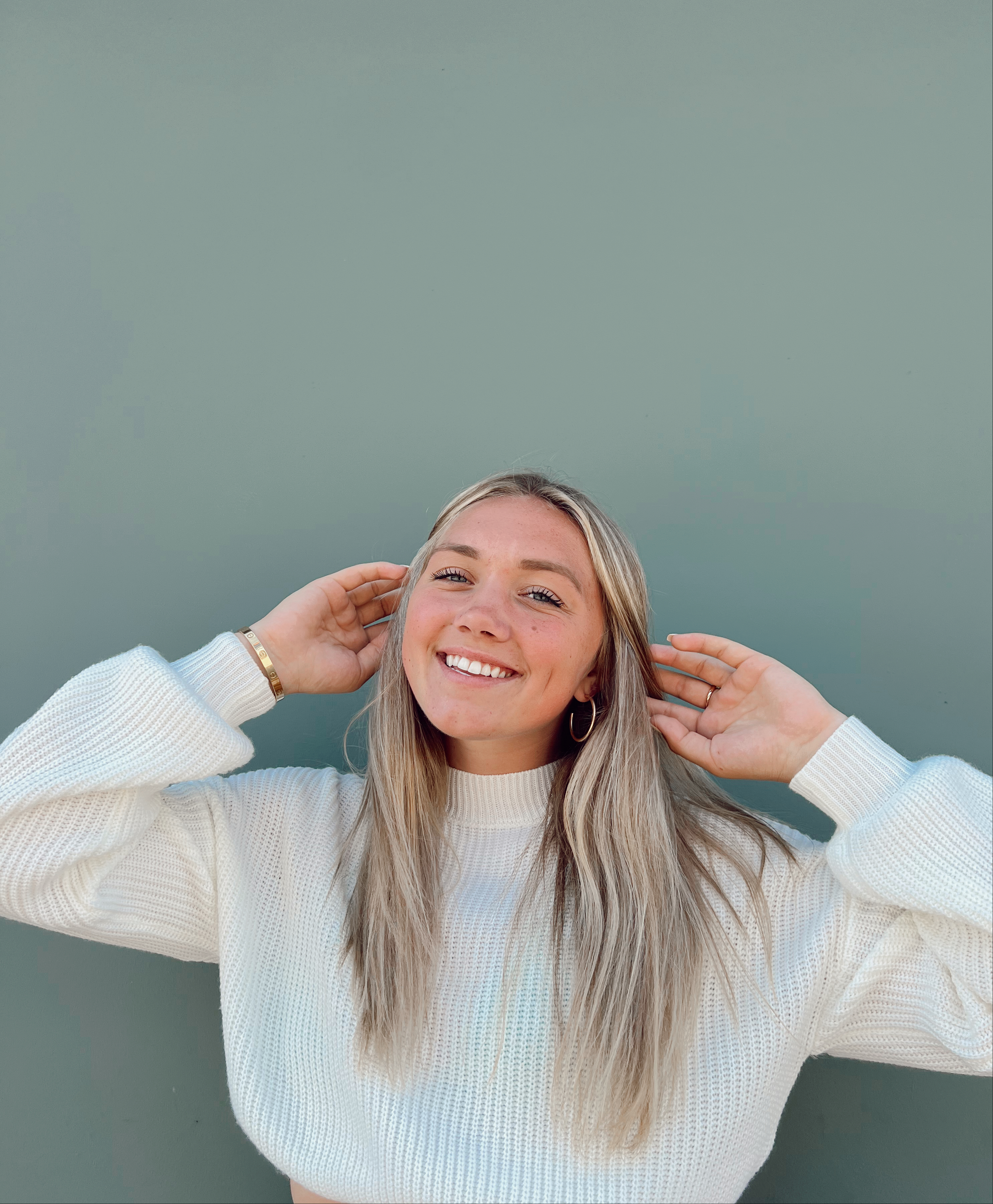 Writer: Monroe E Urie