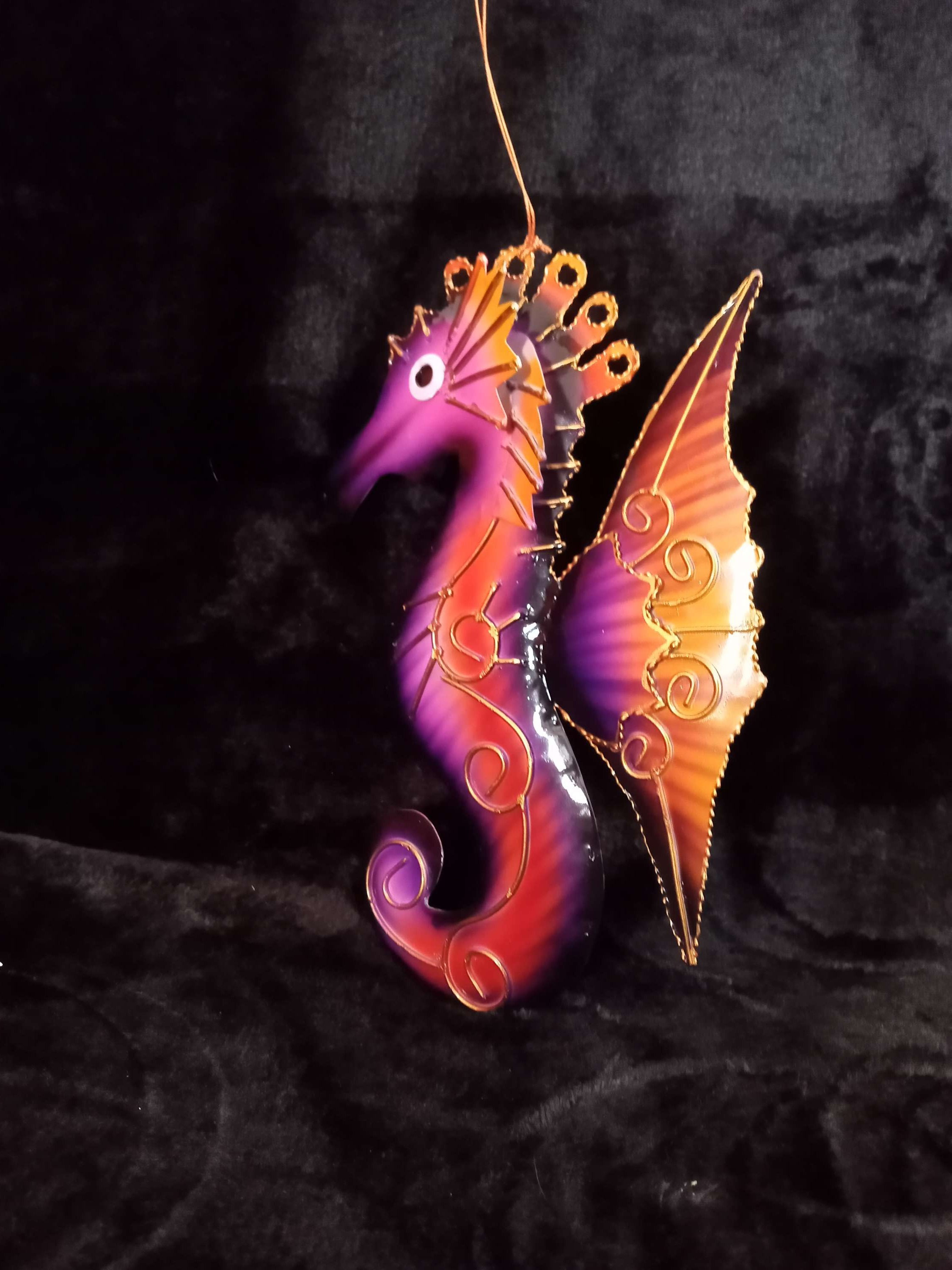 Seepferdchen  ,lila gemustert 21cm