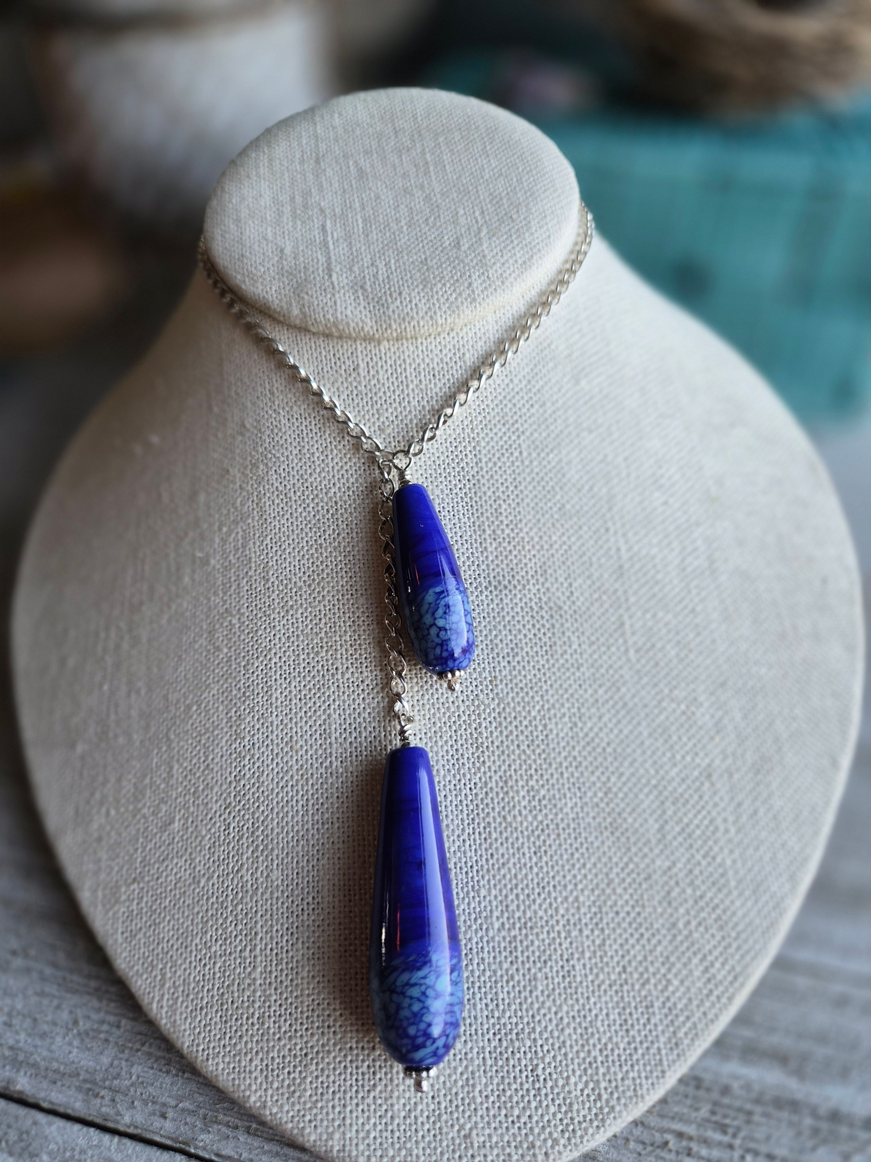 Blue Teardrop Lariat Necklace