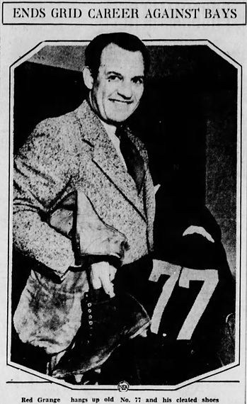 1933PACKERS-2-2-Grange.jpg