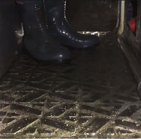 antivibration mat in use