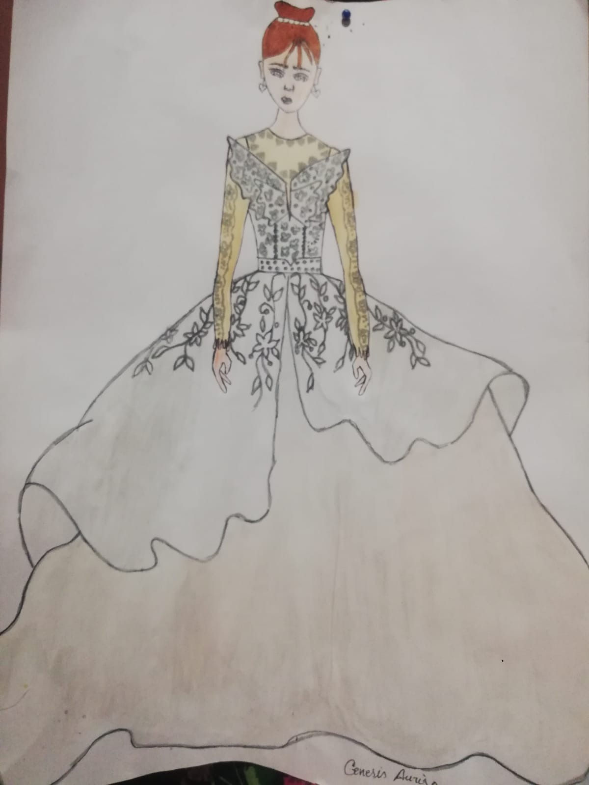 Venta de vestido de novia inspirada en las alas de mariposa 