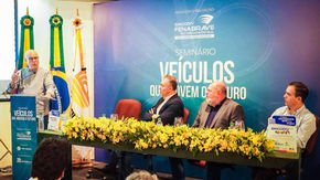 EPTC e Sincodiv-RS firmam parceria para promover educação e segurança no trânsito