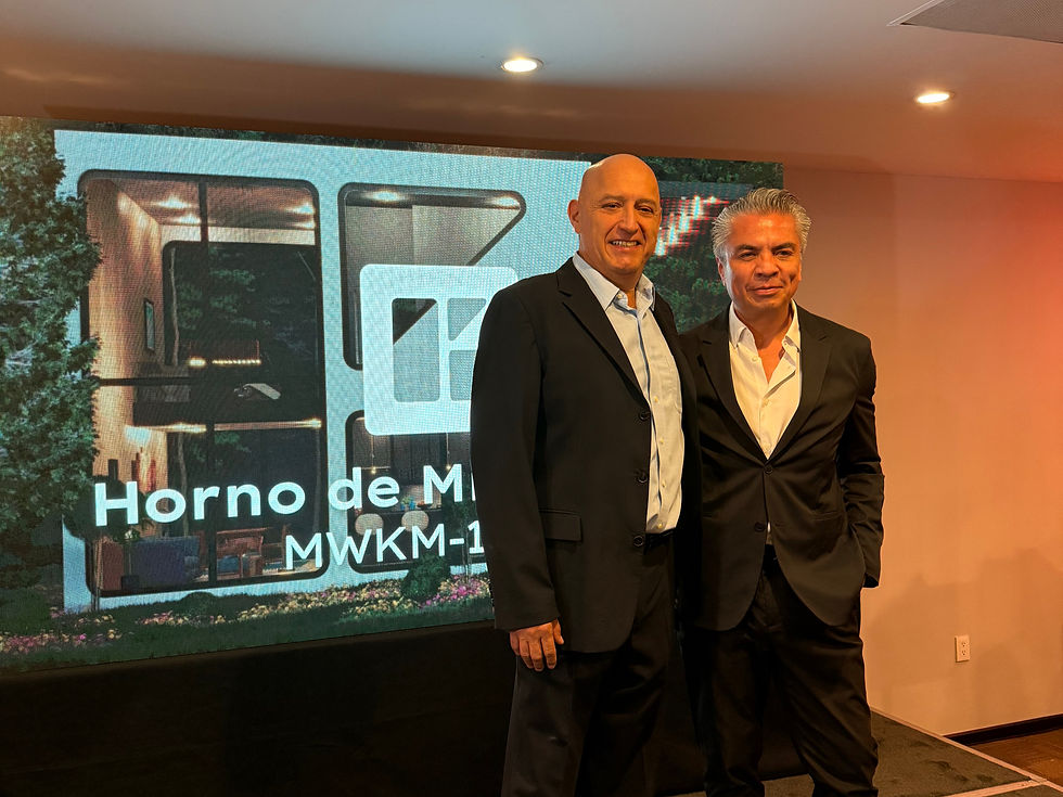 Foto: Luis Dorador Dibildox, CEO de Koblenz y Héctor Lara Jardon, director de marketing