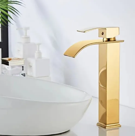 Miniatura: Torneira Monocomando Cascata Slim Alta Metal Dourado Brilho