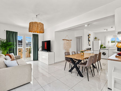 The Complete Guide to Airbnb & Holiday Rental Photography: How Better Photos Lead to More Bookings