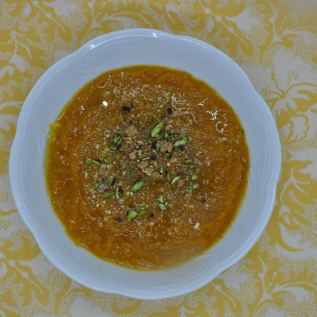 Pumpkin cream with amaretti and pistachios