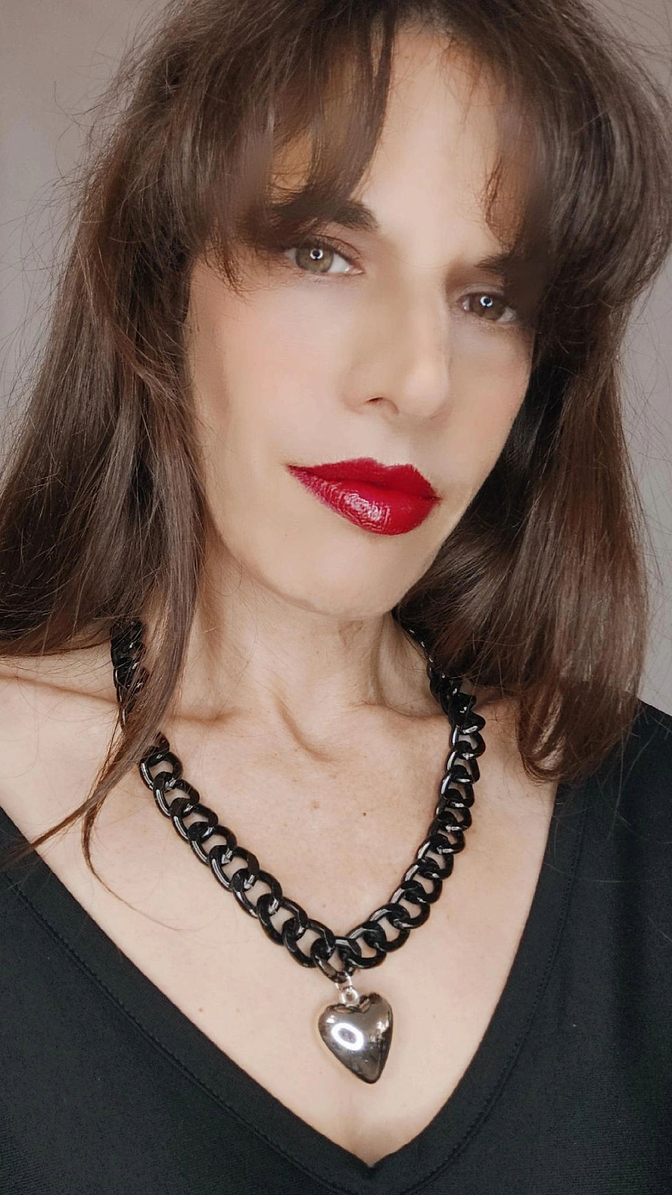 תמונה ממוזערת: שרשרת שחורה עם תליון לב כסוף