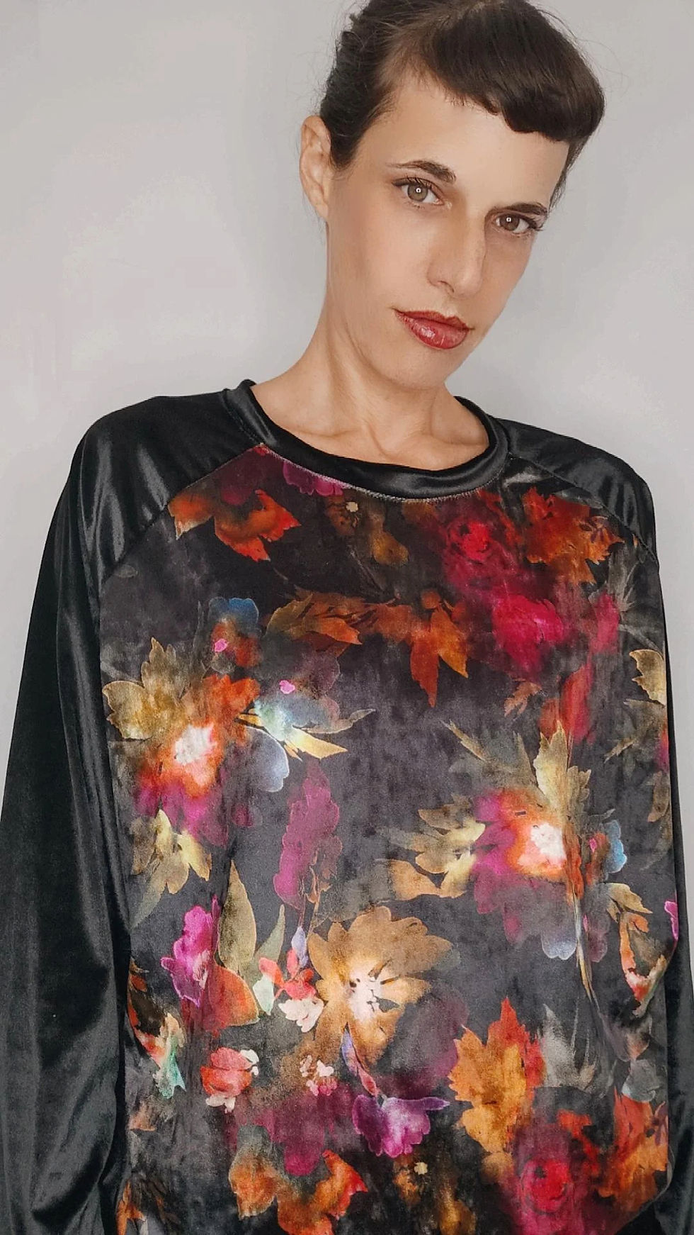 Thumbnail: Floral Velvet Blouse With Raglan Sleeves