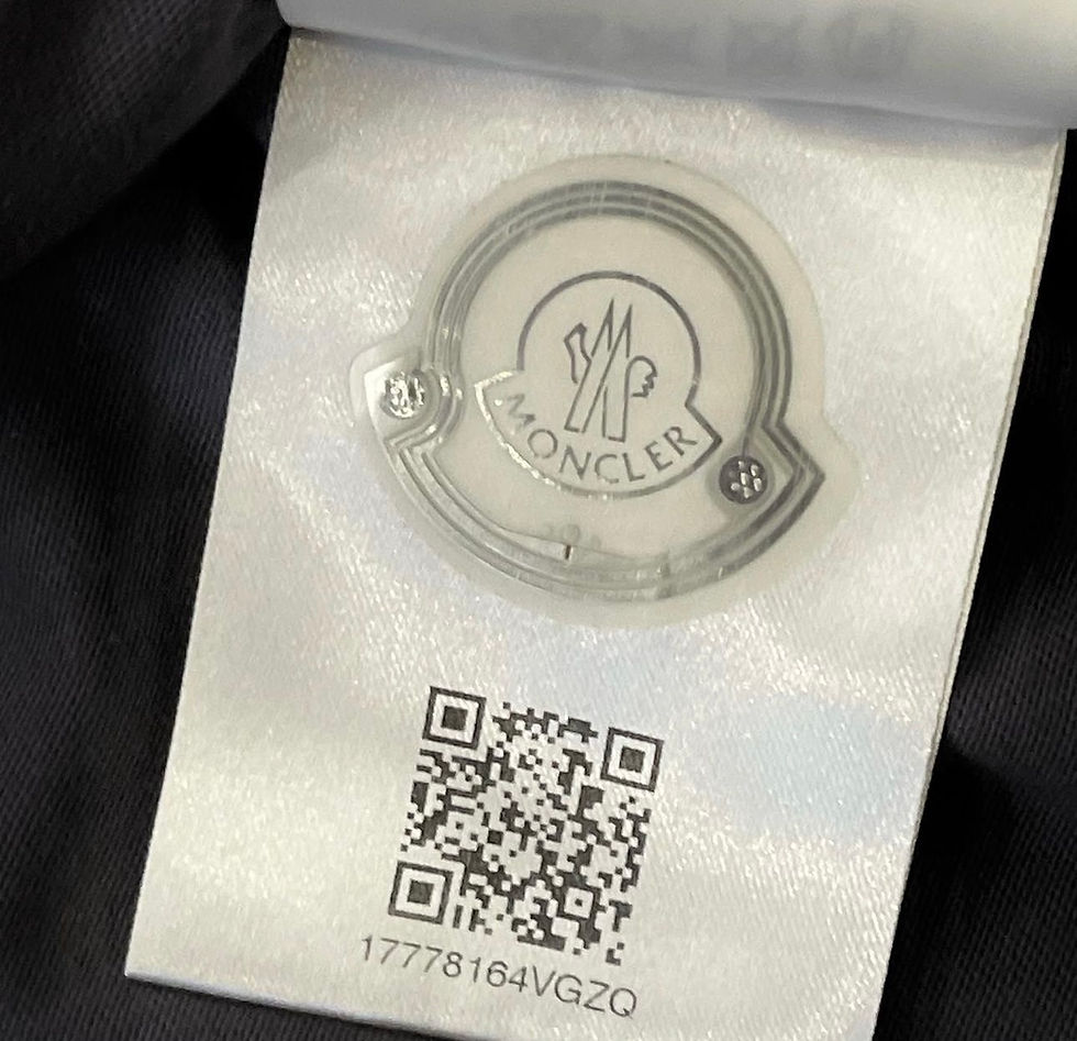 Thumbnail: Moncler Navy Pocket T-Shirt