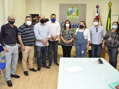 Renato Brandão participa de reunião com a Gestão Municipal e associações