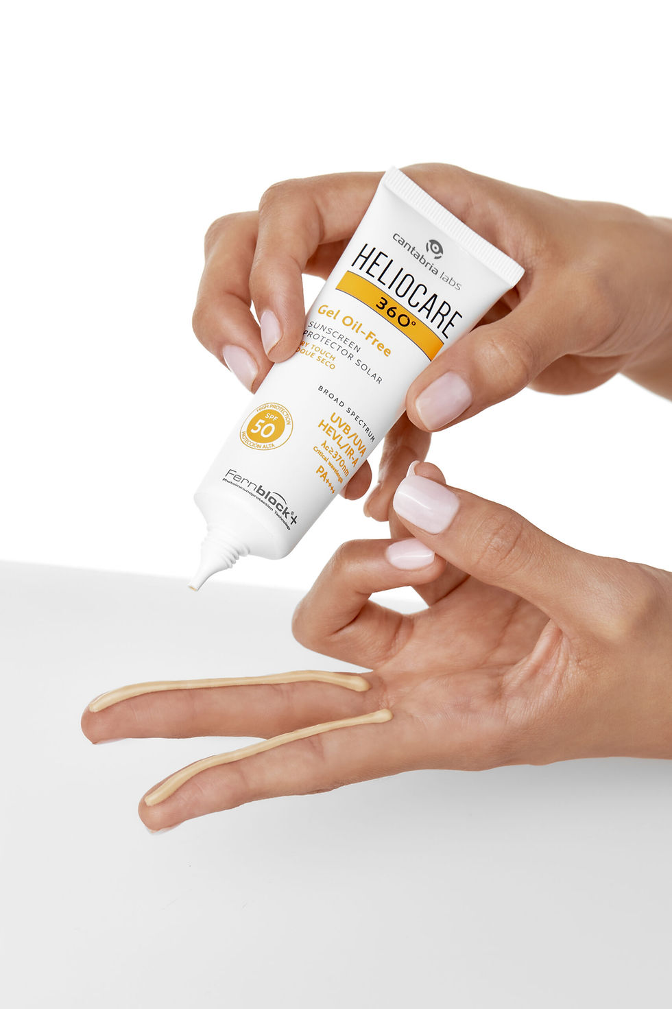Thumbnail: HELIOCARE 360º Gel Oil-Free SPF 50