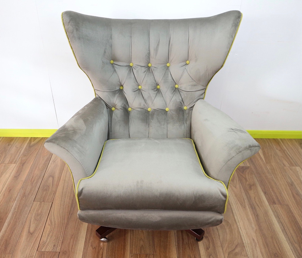 Thumbnail: Midcentury vintage G-Plan 6250 Lounge Blofeld swivel Chair