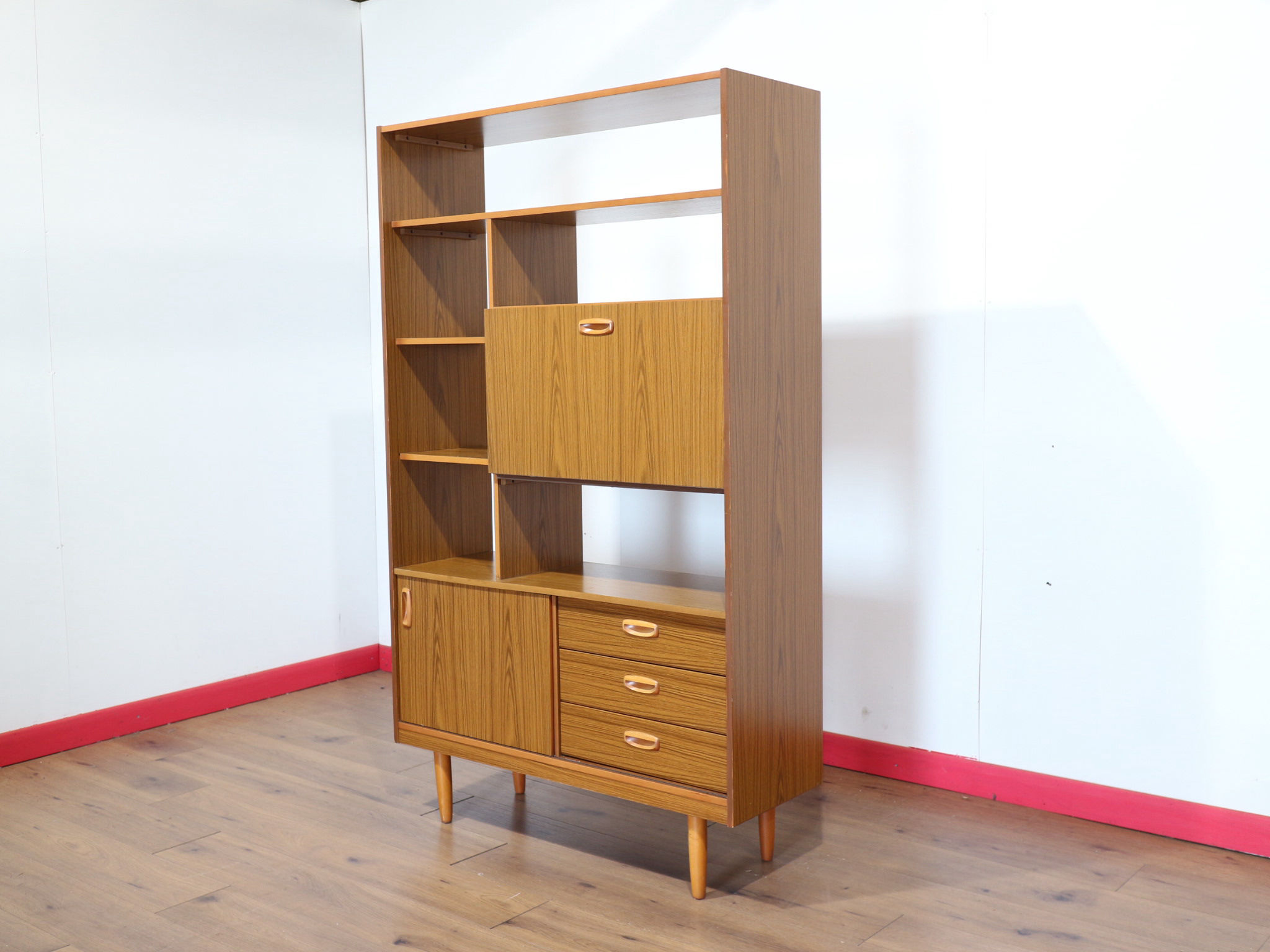 Mid Century Modern Vintage Schreiber Room Divider Display Cabinet