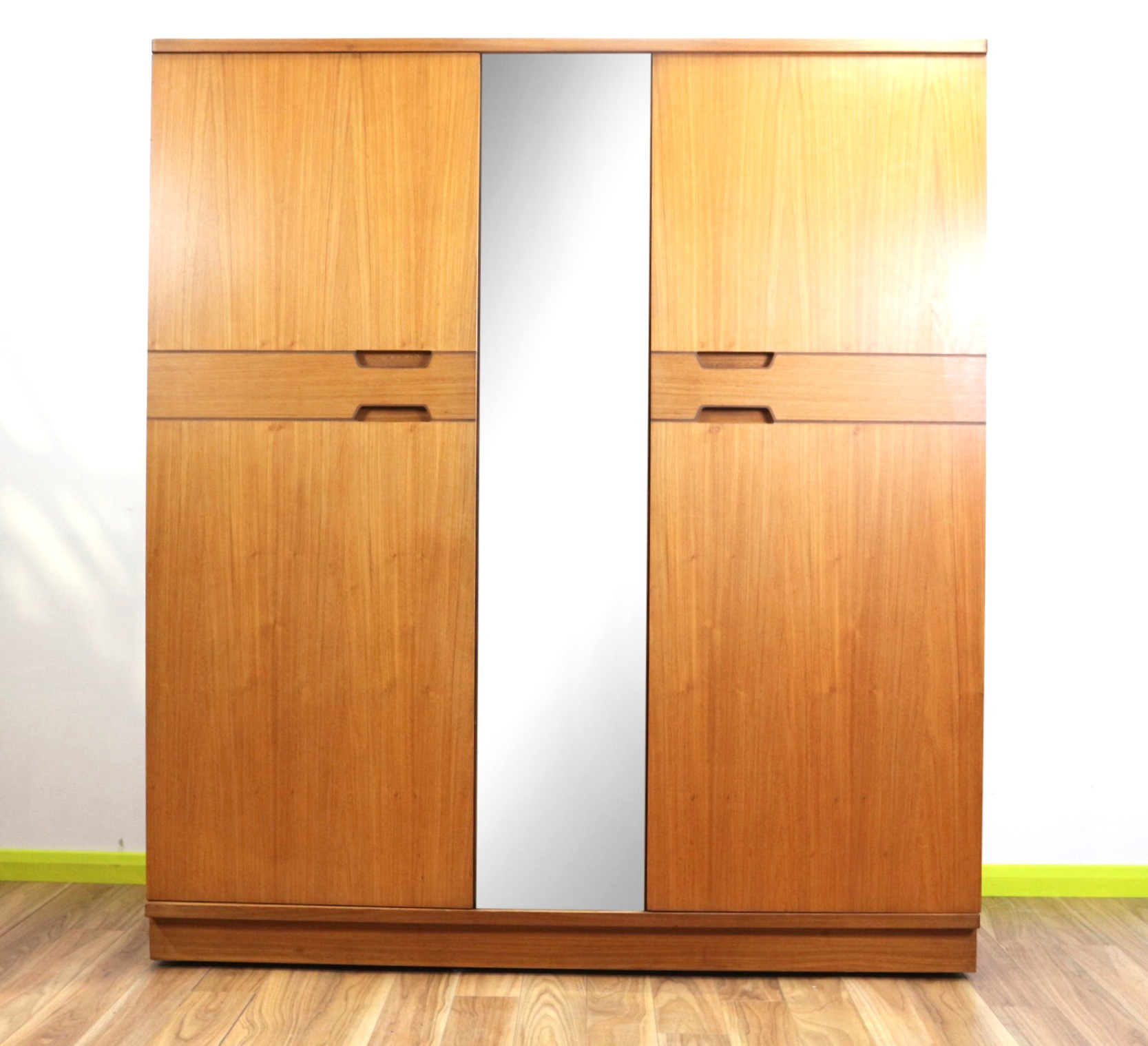 Midcentury teak double wardrobe by Günther Hoffstead for Uniflex