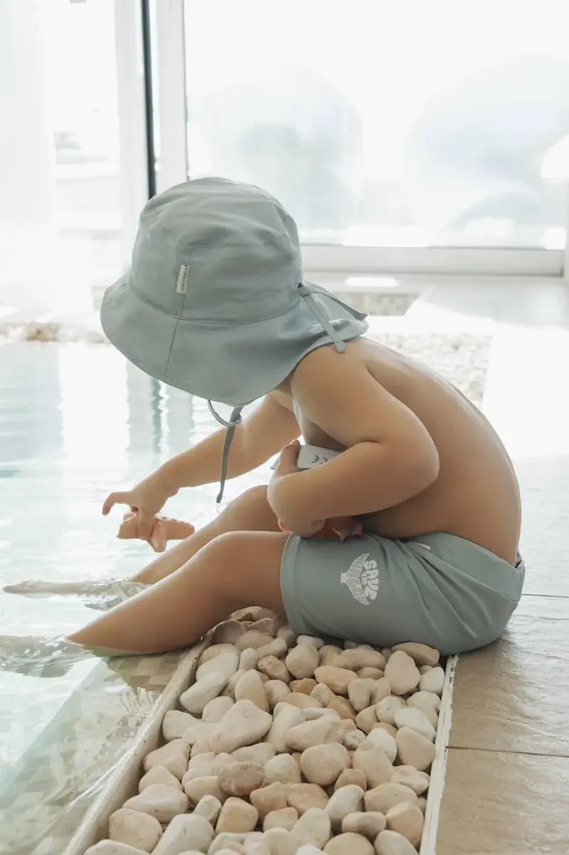 Thumbnail: Cappellino da mare UV50+ - 2-4A - LOGO SAFE THE WHALES