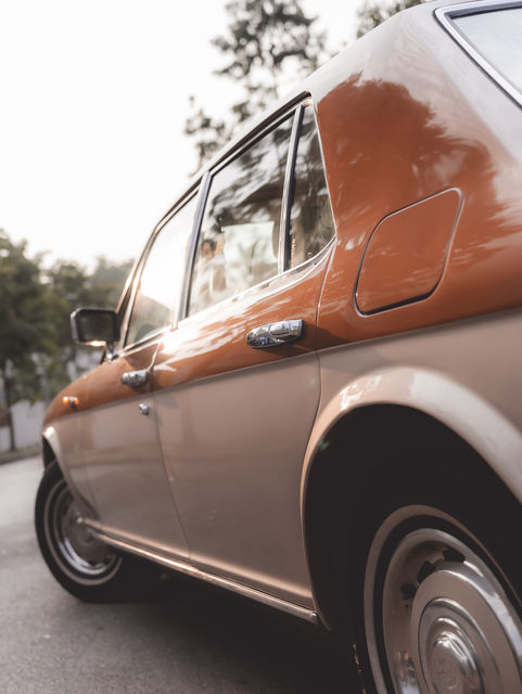 Rolls Royce Silver Spirit | Classic Motorworks Singapore | Singapore's Only Classic & Vintage Car Dealership | Restoration Management | One-Stop Service Provider | Buy Sell Vintage Classic Cars Singapore