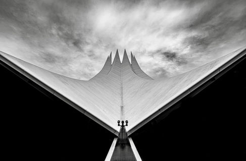 tempodrom, berlin, moderne architektur, schwarz weiss foto berlin