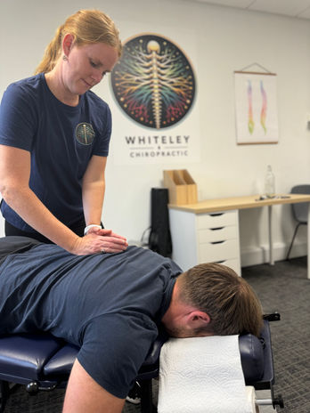 Whiteley chiropractic near Park Gate treats a patients back pain