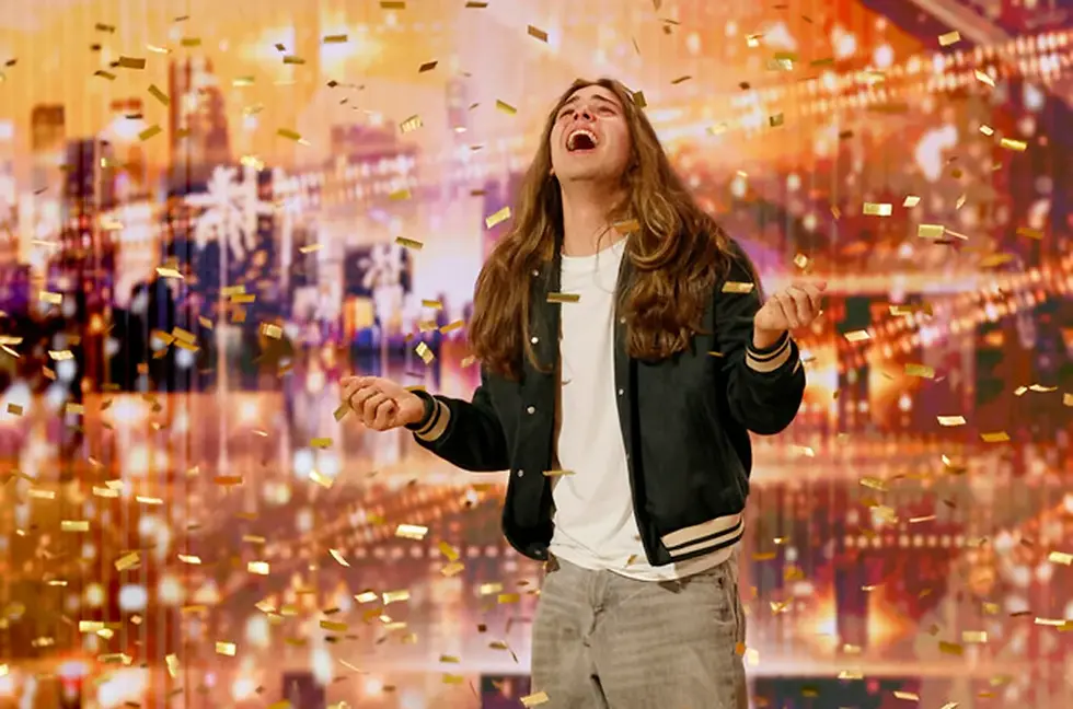 jourdan-blue-agt-americas-got-talent-2025-billboard-1548.webp