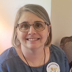 Leslie Koenk Immediate Past President_edited.jpg