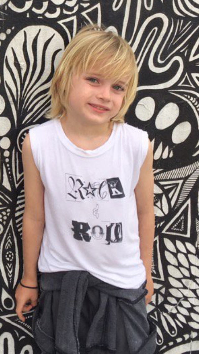 Naomi Watts son Samuel Kai Schreiber