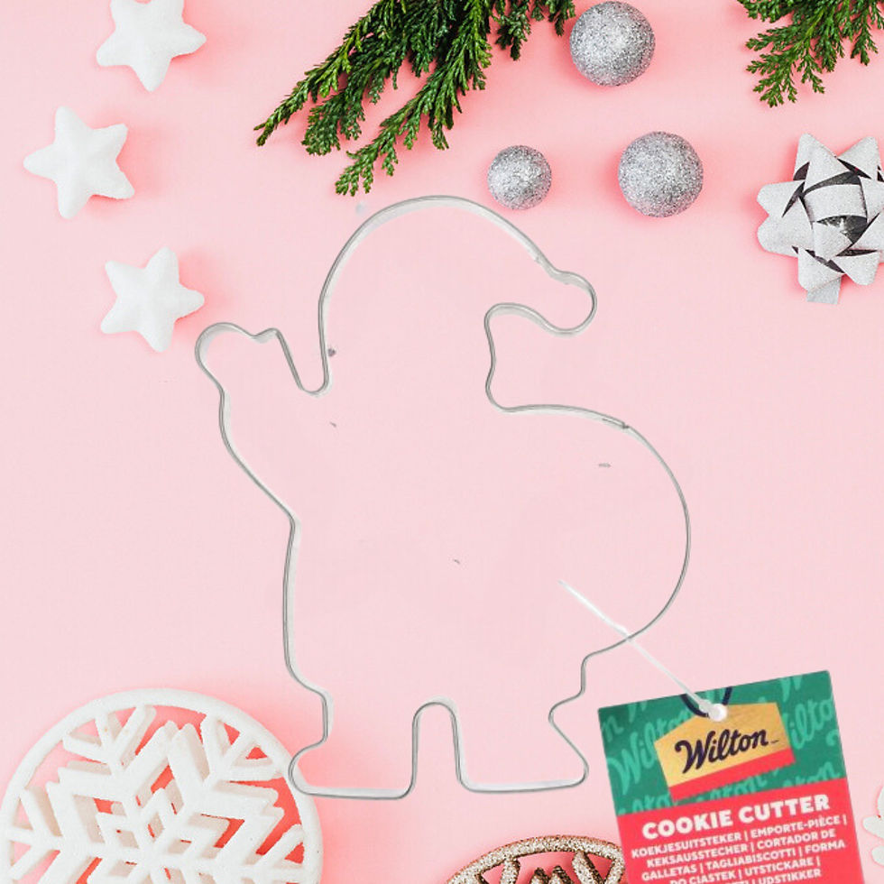 WILTON COOKIE CUTTER SANTA CLAUS 10CM
