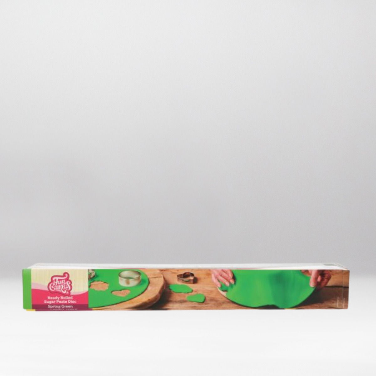 FUNCAKES READY ROLLED SUGAR PASTE DISC SPRING GREEN