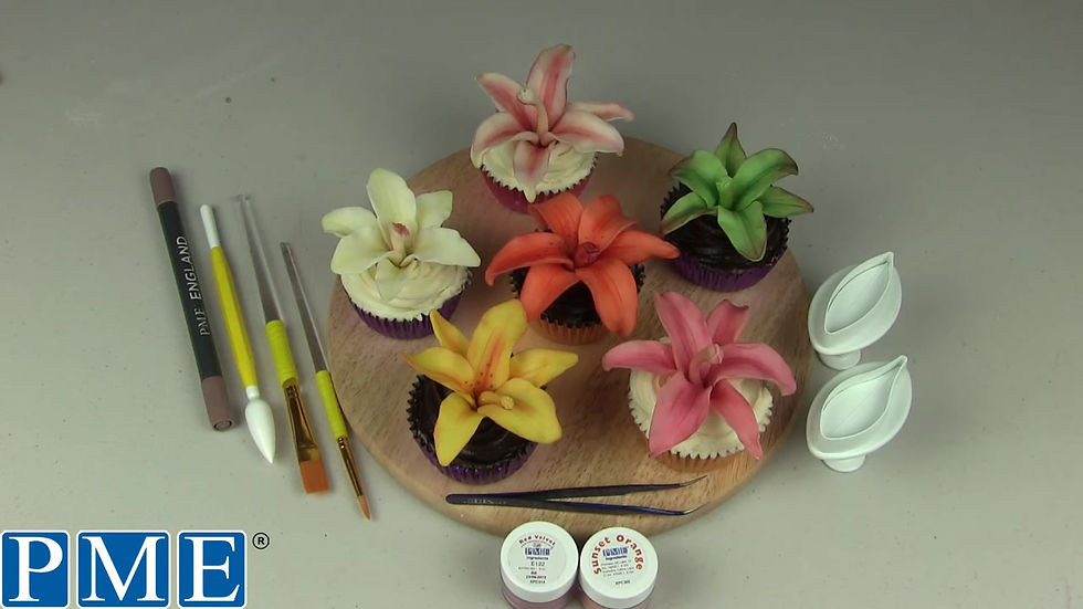 Thumbnail: PME LILY PLUNGER CUTTER SET MED SET/2