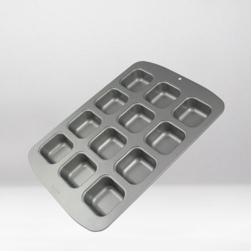 PME NON-STICK MINI SQUARE CAKE PAN X12