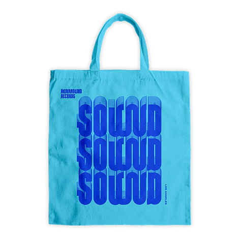 Runaround-Tote-iso (1).png