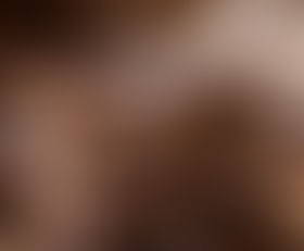 chocolates empilhados e recheados com doce de leite