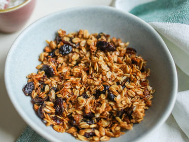 pote de ceramica branco co granola