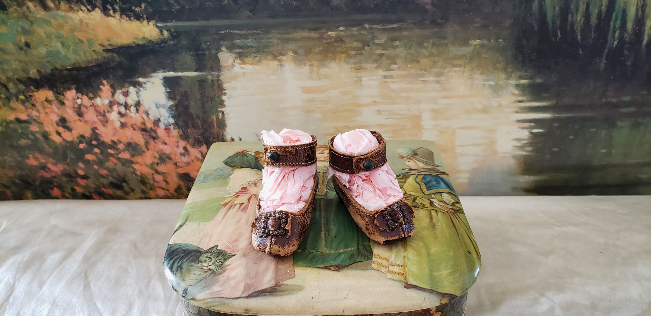 Antique Doll Shoe with Heels - 2 1/2"