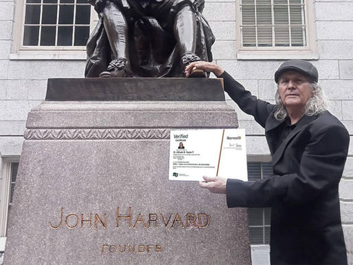 Periodista hondureño Alfredo Haces obtiene certificado en liderazgo de Harvard