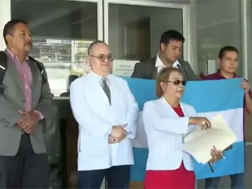 Ciudadanos denuncian al Consejero Marlon Ochoa por boicotear proceso electoral