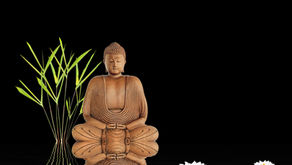 The Buddha shows how the Eight Consciousnesses transform into the Three Bodies and Four Wisdoms, turning confusion into clarity.