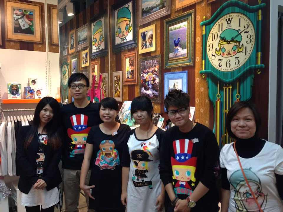 Molly @ Ginger apm shop