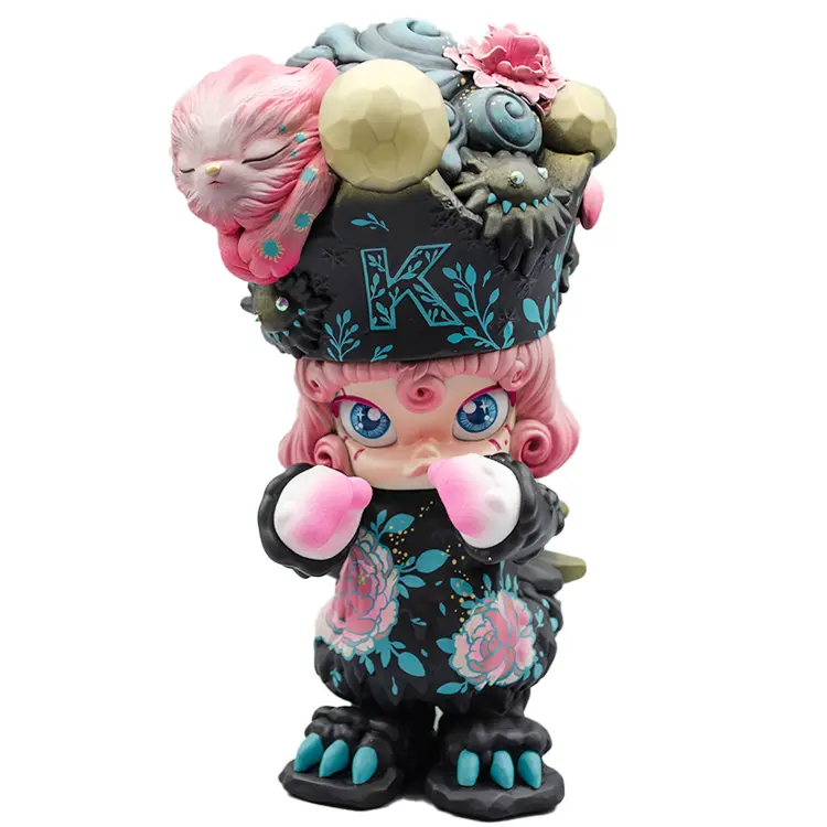 2022_Molly_Erosion__black figurine_Kenny_Wong.webp