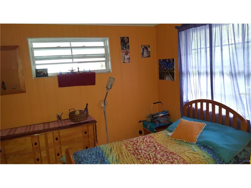 2nd bedroom before