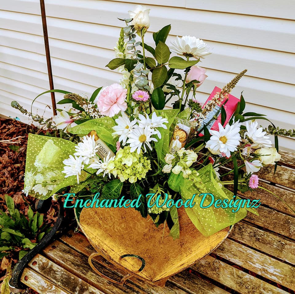 Thumbnail: Virtual Paint Party Feb 2020 - Heart Basket - large