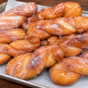 Twisted Doughnuts | YumYums