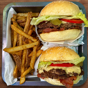 Five Guy’s Copycat Double Bacon Cheeseburgers With Cajun Fries